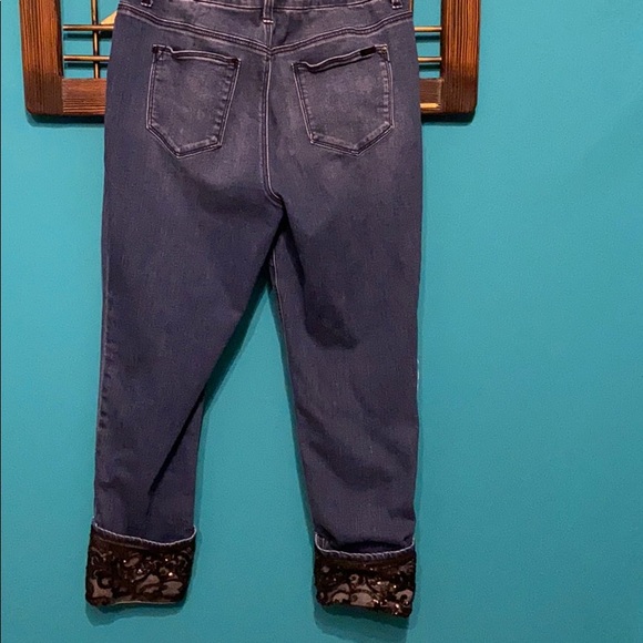 Jeans - Picture 2 of 2